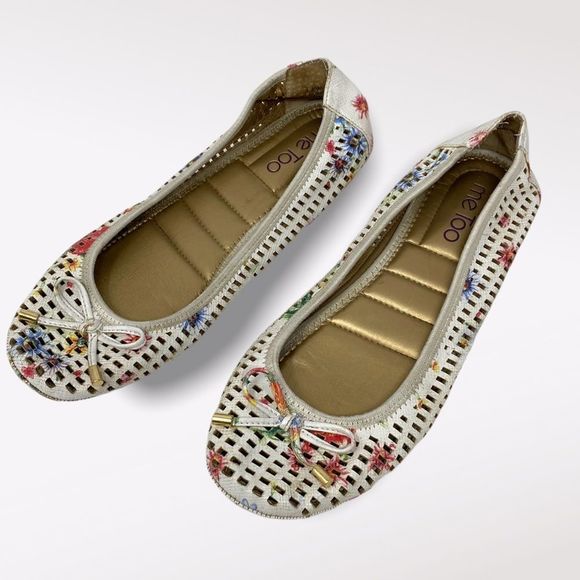 Me TOO | White Floral Ballet Flats - Picture 1 of 7